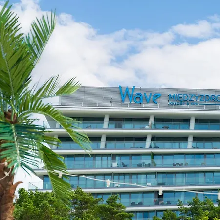 Your Holidays Waves D976 アパート *