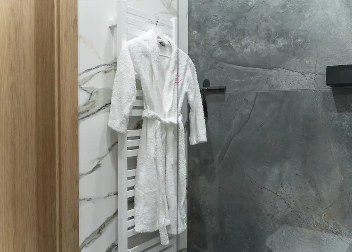 Your Holidays Wave D976 アパート