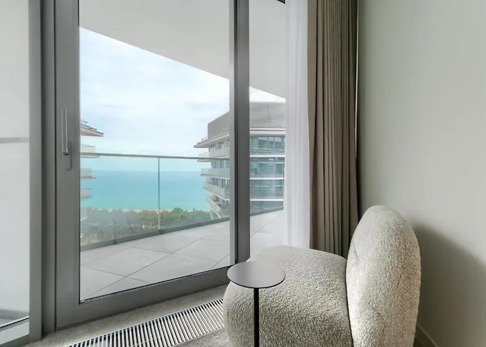 Your Holidays Wave D976 ミエンジズドロイェ