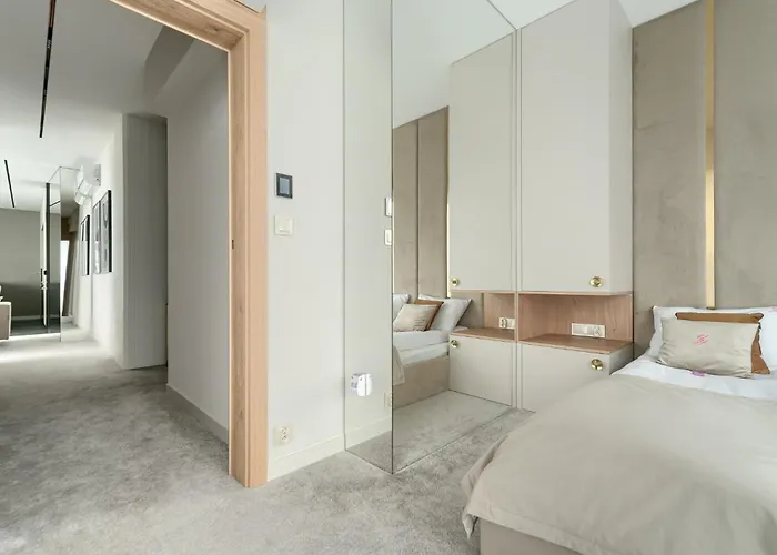 Your Holidays Wave D976 アパート *